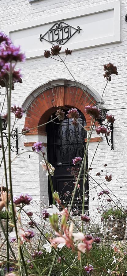 B&B Eikenlaan 12 Genk Exterior foto